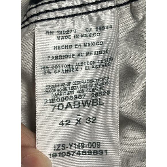 Wrangler Pants Men’s Sz 42x32 Black Cargo Relaxed Fit Workwear Hiking Outdoors - Picture 9 of 12